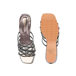 CLOG LONDON Black Comfortable Heel Sandals image 5