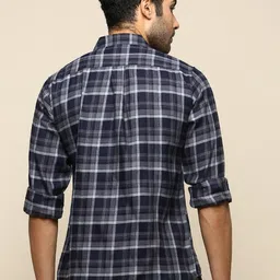 INVICTUS Sport Slim Fit Tartan Checks Cotton Casual Shirt image 5