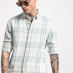 THE BEAR HOUSE Slim Fit Tartan Checks Spread Collar Pure Cotton Casual Shirt-image-92