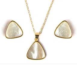 Kord Store Gold Plated Stone Studded Jewellery Set image 3