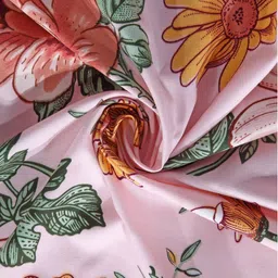Arrabi Pink & Multicoloured Floral 300 TC King Bedsheet with 2 Pillow Covers image 4