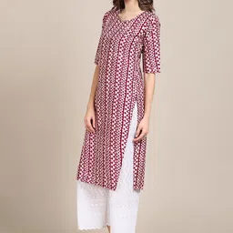 7threads KALINI Women Pack of 2 Brown & Maroon Ethnic Motifs Printed Crepe Kurta image 4