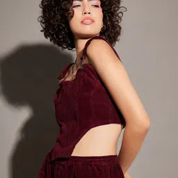 SASSAFRAS Maroon Shoulder Straps Corduroy Crop Fitted Top image 5