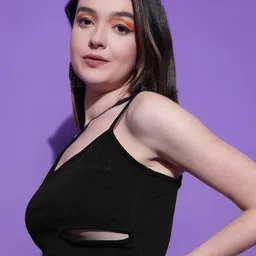 Stylecast X Kotty Back Shoulder Straps Crop Top image 5