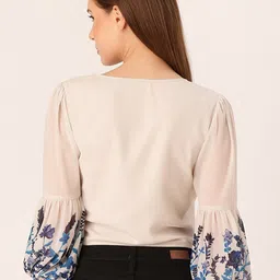 DressBerry Floral Printed Georgette Crop Top image 5