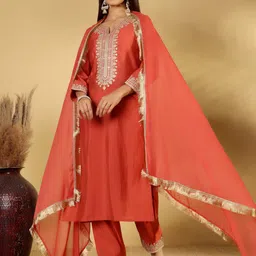 House of Pataudi Floral Embroidered Notch-Neck Zari Straight Kurta & Trousers And Dupatta-picture-40