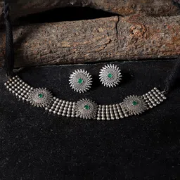 VENI Women Oxidised Jewellery Set-picture-40