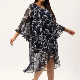 theRebelinme Plus Size Floral Printed Bell Sleeve A-Line Midi Dress image 2