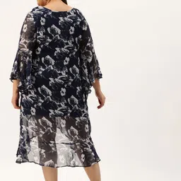 theRebelinme Plus Size Floral Printed Bell Sleeve A-Line Midi Dress image 4