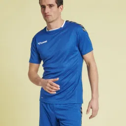 hummel Men Lounge Crew-Neck T-Shirt image 1