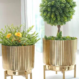 behoma Set of 2 Metal Fluted Planters image 1