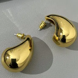 fabula Women Water Drop Earrings image 1