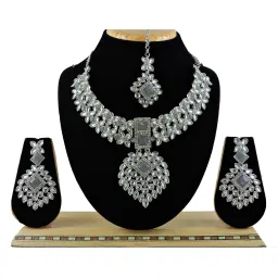 vatsalya Women Stone-Studded Necklace & Earrings Set with Mangtika image 1