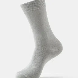 jockey 7192 Mercerized Cotton Stretch Crew Length Socks with Stay Fresh Treatment image 1