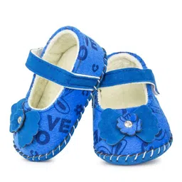 neska moda Boys Round-Toe Shoes with Velcro Fastening image 2