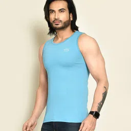 rapl Men Sleeveless Vest image 2