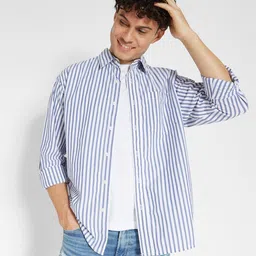 american eagle Men Striped Regular Fit Shirt with Patch Pocket image 2