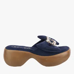 catwalk Women Round-Toe Platforms with Bow Accent image 2