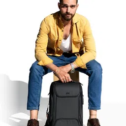 icon Men 16" Laptop Backpack with Number Lock image 2