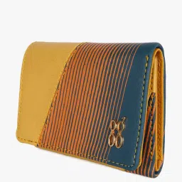 baggit Women Colourblock Tri-Fold Wallet image 2