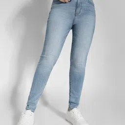 american eagle Women Mid-Wash High-Rise Skinny Fit Jeans image 2