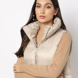 gap Zip-Front Puffer Jacket image 2