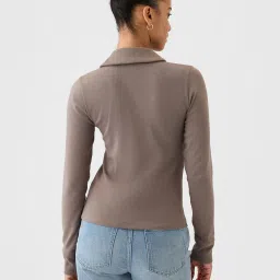 gap Women Ribbed Slim Fit Polo T-Shirt image 2