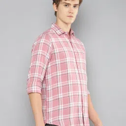 allen cooper Men Checked Slim Fit Shirt with Patch Pocket image 2