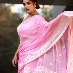 zinzraa Women Paisley Woven Saree with Zari Border image 2