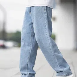 poshax Men Lightly Washed Relaxed Fit Jeans image 2