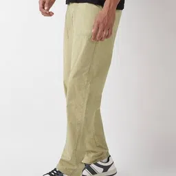 bewakoof Men Flat-Front Straight Fit Pants image 2