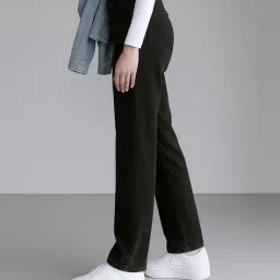 kashianxstyle Women Mid-Rise Straight Fit Jeans image 2