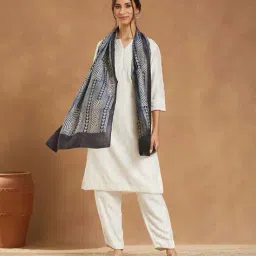 fabindia Women Hand Block Printed Stole image 2