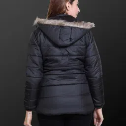 leia Women Quilted Regular Fit Puffer Jacket  image 2