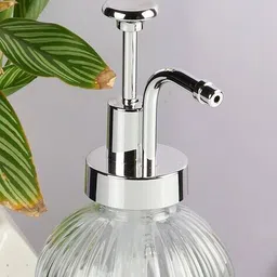 kookee Set of 2 Ribbed Bathroom Dispenser image 2