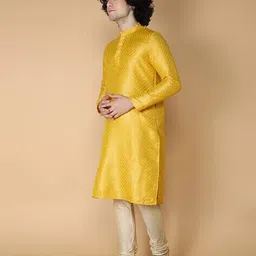 namaskar Men Regular Fit Embellished Kurta image 2