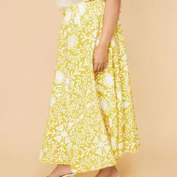 max Women Printed Flared Skirt image 2