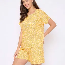 clovia Women Printed Top & Shorts Nightwear Set image 2