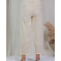 aramya Women Floral Print Pants with Drawstring image 2