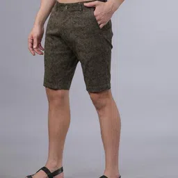 highlander Men Floral Print Slim Fit Shorts image 2