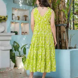 leia Women Printed Fit & Flared Dress image 2