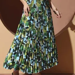 zwerlon x ag Women Printed A-Line Skirt image 2