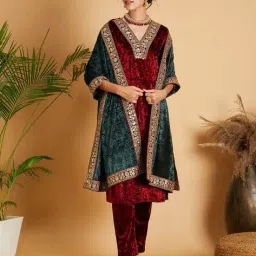 shae by sassafras Women Embroidered Stole image 2