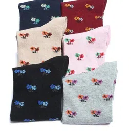 n2s next2skin Women Pack of 6 Floral Print Ankle-Length Socks image 2