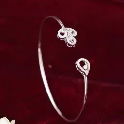 arte Women Sterling Silver Stone-Studded Cuff Bracelet image 2