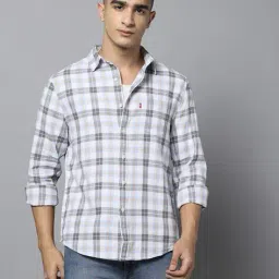 levi's Men Checked Slim Fit Shirt image 2