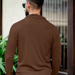 hk fashion Men Regular Fit T-Shirt with Half-Zip Closure image 2