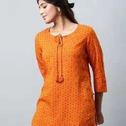 dhuni by avaasa Women Printed Straight Kurti with Tie-Up Neck image 2