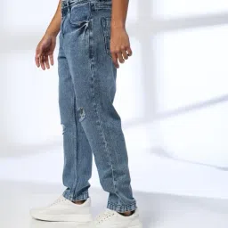 dnmx for trends select Men Mid-Wash Loose Fit Distressed Jeans image 2