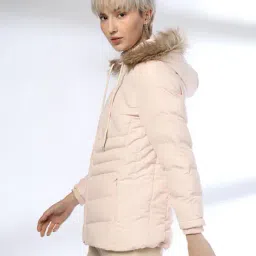 dnmx Women Regular Fit Zip-Front Hooded Puffer Jacket image 2